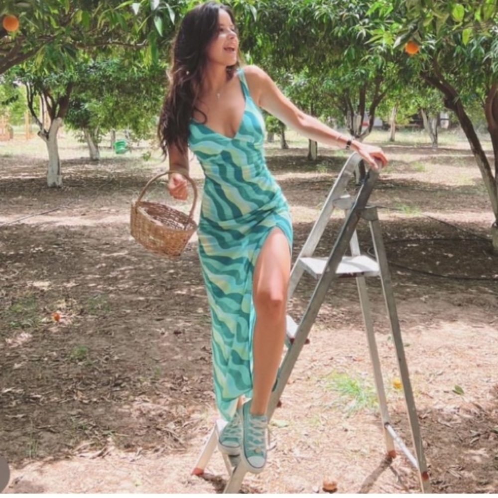 Zara wave print midi sundress